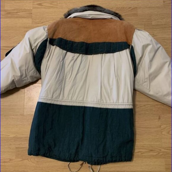 GALLERY Down Parka - Ski / Snowboard / Apres Ski - Unisex Large - EUC - Picture 5 of 16